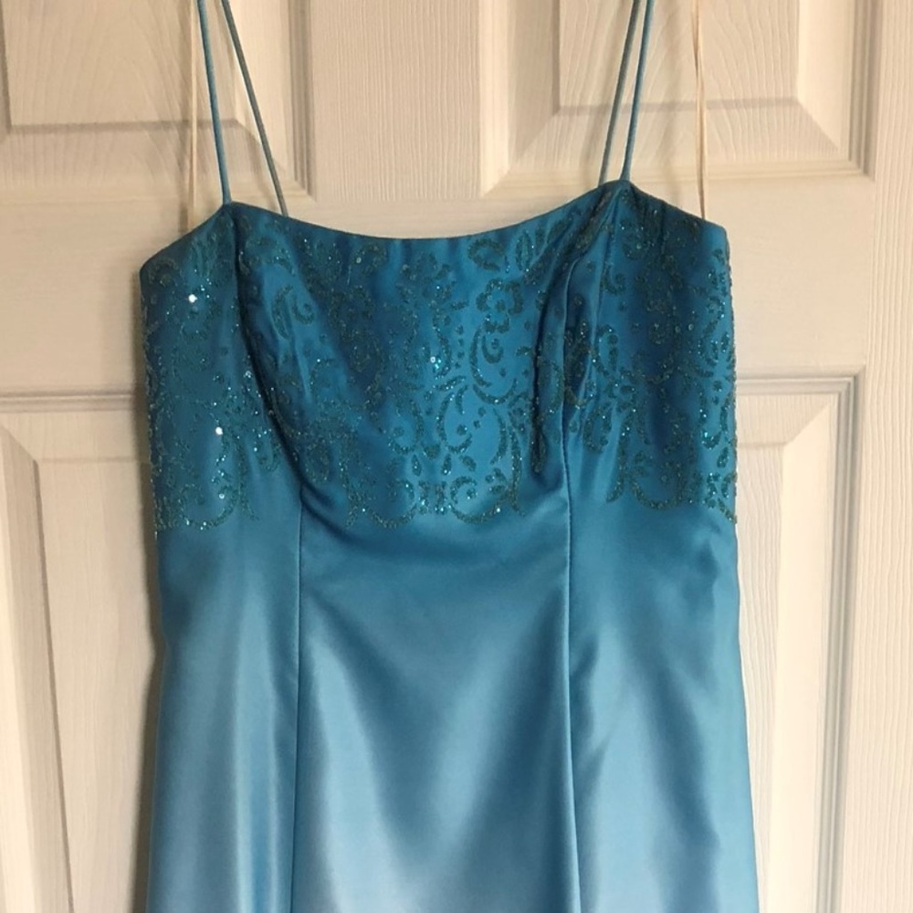 JUMP Women's Floor Length A-Line Prom Dress